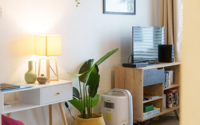 Modern & Stylish 1 bed Flat in Bristol