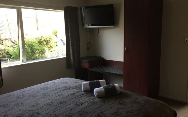 ASURE Avenue Motor Lodge