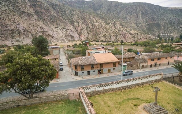 Yucay Plaza Inn