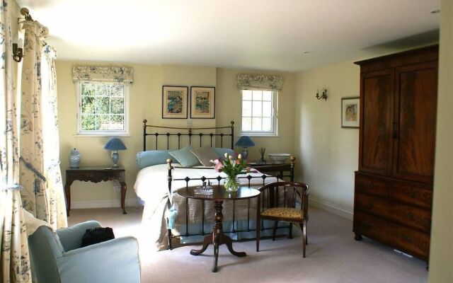 Thimbles Bed & Breakfast