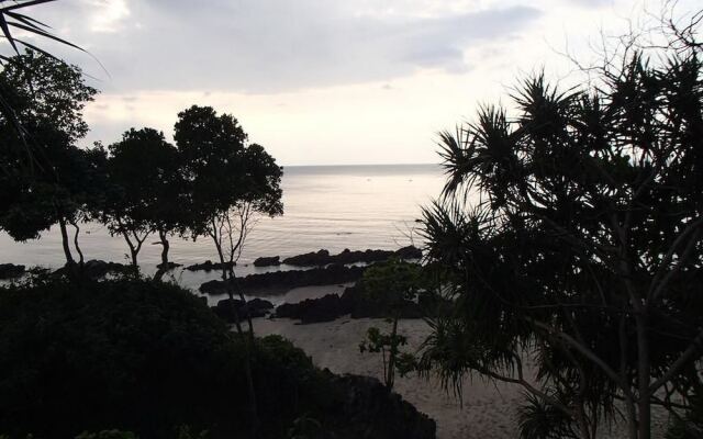 Kohjum Sea Beach Resort