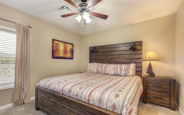 Bear Crossing by VTrips