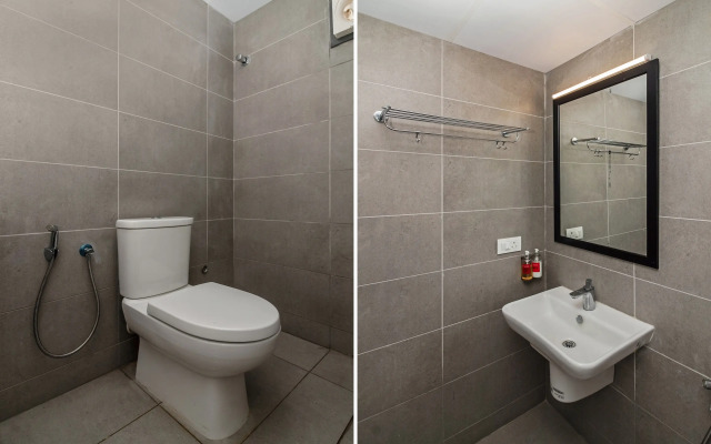 OYO Townhouse 123 White Ridge Kondapur