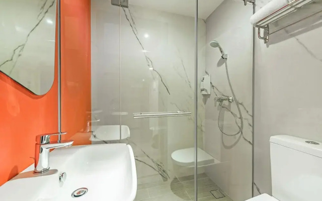 Hotel 81 Lavender