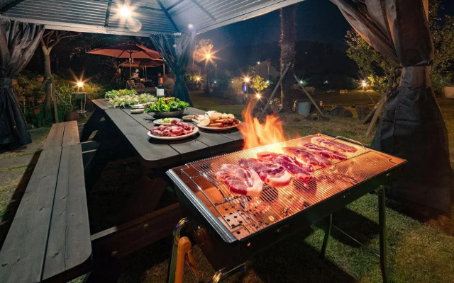 Margarret Pension and Antique Cafe