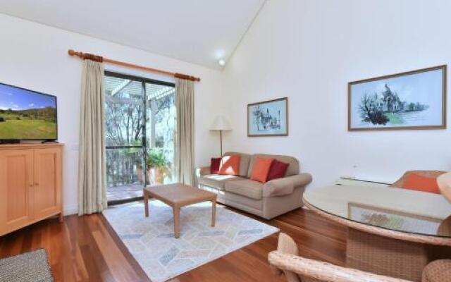 Villa Spa Executive 1br Champagne Resort Condo located within Cypress Lakes Resort (nothing is more central)