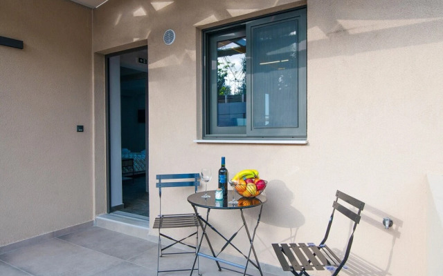 Serenity Suites Sea View 2