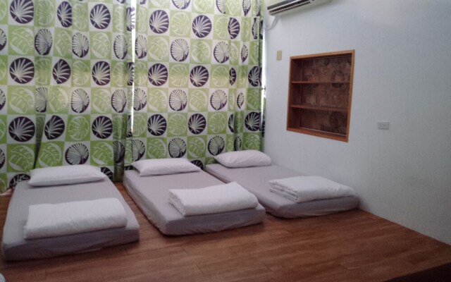 Caitlyn Hostel