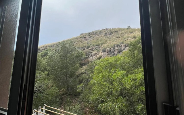 Sunrise view - Riarmar