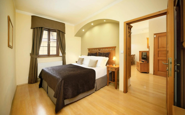 Castle View Apartments
