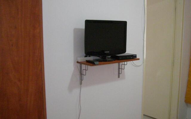 Aerinos House