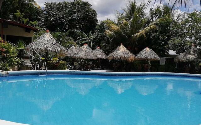 Apart Hotel Acuarious de Luis