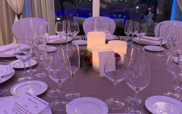 White House Luxury Hospitality