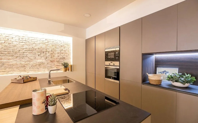 You Stylish Beach Apartments