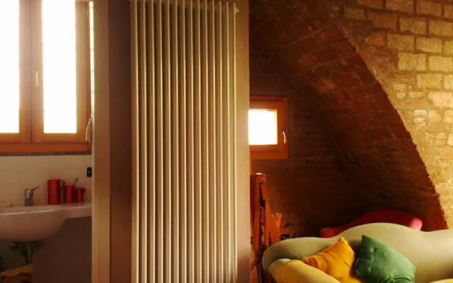 Fienile a Due Passi da Bologna