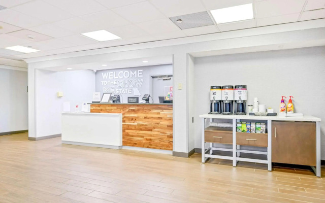 Hampton Inn St. Louis/Westport