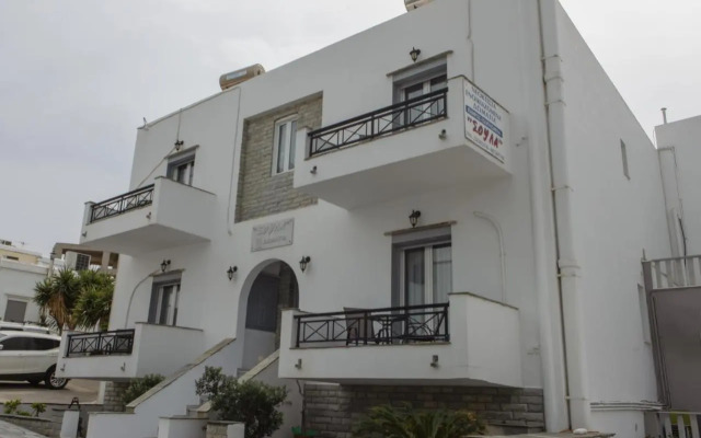 Soula Rooms Tinos