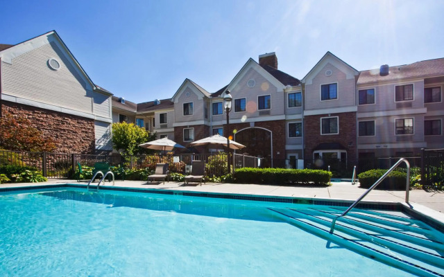 Staybridge Suites Detroit-Utica by IHG