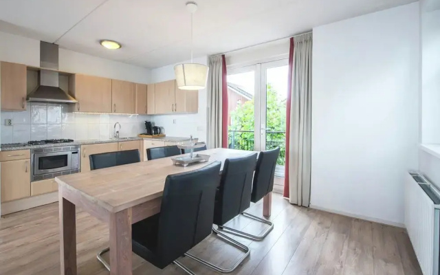 Tidy Apartment with Dishwasher near Amsterdam