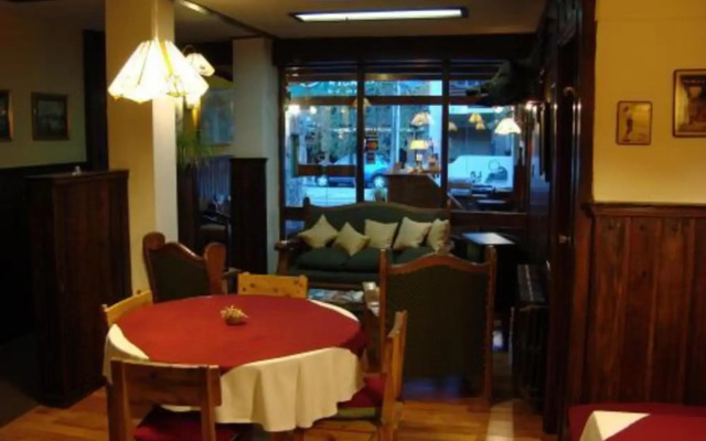 Hosteria La Surena