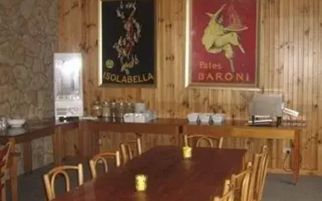 Hepburn Springs Chalet