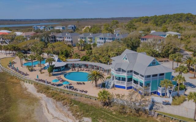 3 Bedroom House With Ocean and Fairway Views