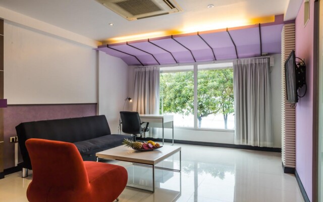The L Resort
