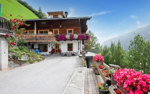 Appealing apartment in Bramberg with garden