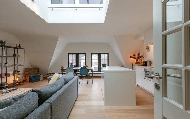Huswell Modern Apartment in Historic Ghent