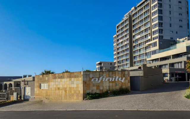 LG8 Infinity Apartments