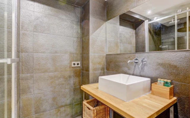 Jardin Priv Gorgeous 3 Bed House in Le Marais