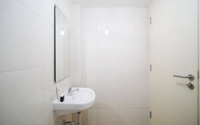 Nice And Comfy Studio At Orchard Supermall Mansion Apartment