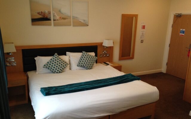Iris Hotel