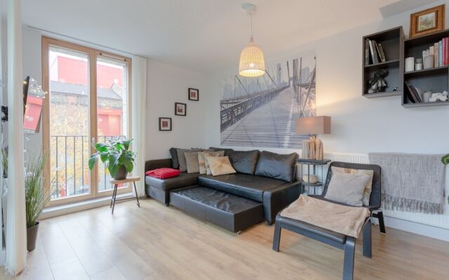 2 Bedroom Portobello Loft Flat