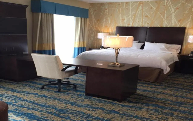 Hampton Inn & Suites Stroudsburg Pocono Mountains