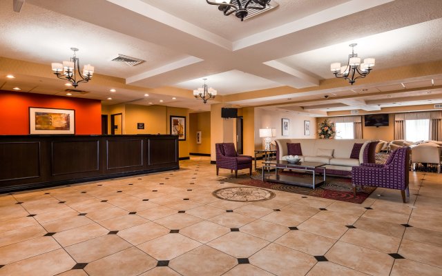 Best Western Plus Airport Inn & Suites