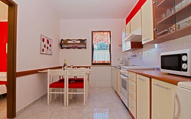 Apartments Maria 1021