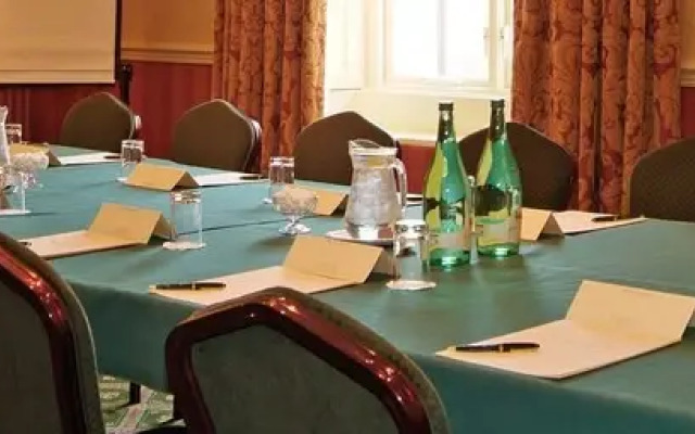 Roundthorn Country House