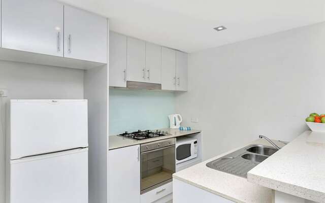 The Apartment Service L1103