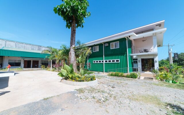 RedDoorz Plus near Puerto Princesa City Hall