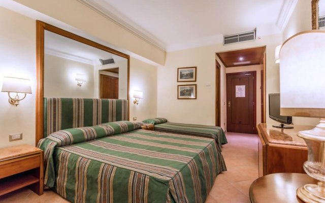 Raeli Hotel Archimede