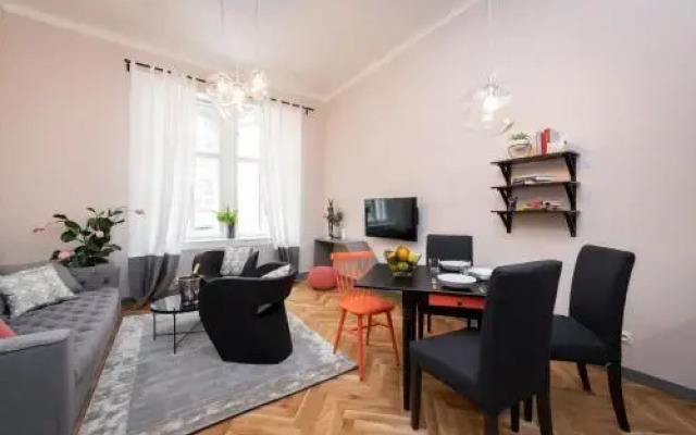 EMPIRENT Garden Suites Residence