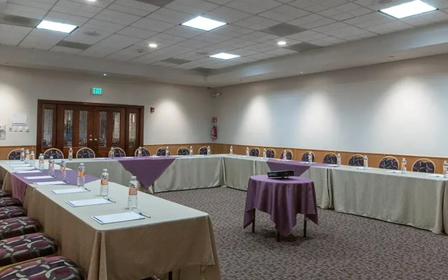 Holiday Inn Express Chihuahua by IHG