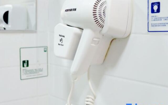 7 Days Inn Chongqing Qianjiang Jiaoxi Road Branch