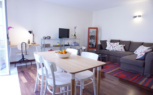 The Bonsai Apartment at Glamorous Chiado