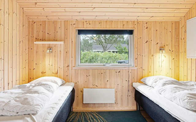 10 Person Holiday Home in Albaek-by Traum