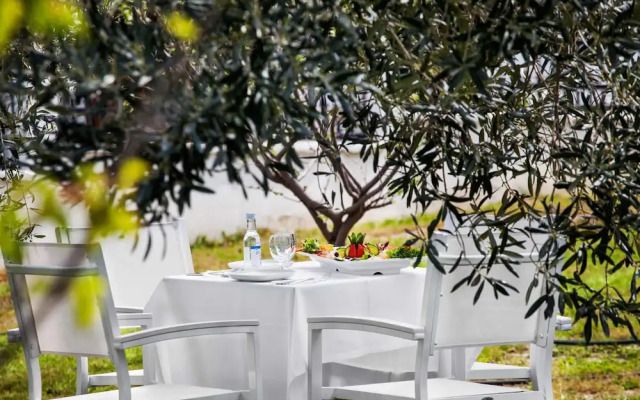 Asterias Premium Holiday Apartments