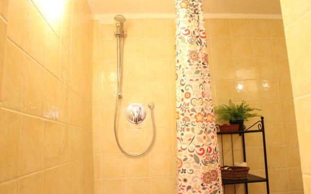 Art Apartment Santa Croce Family