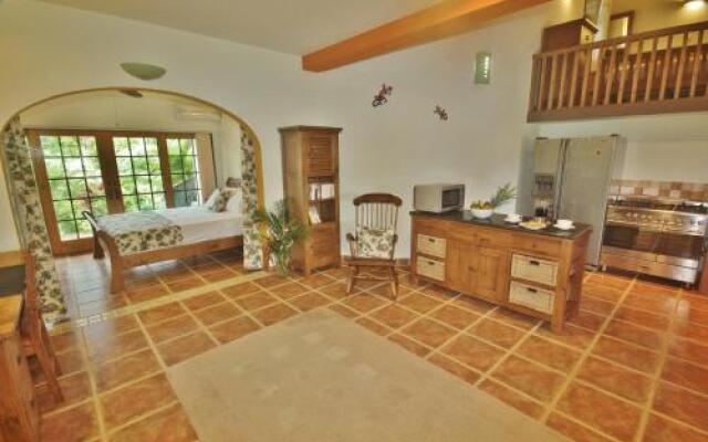 Tropical Hideaway
