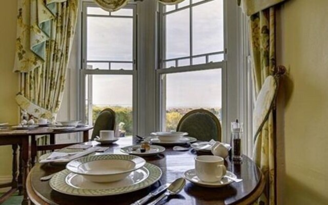 Church House - Guest House